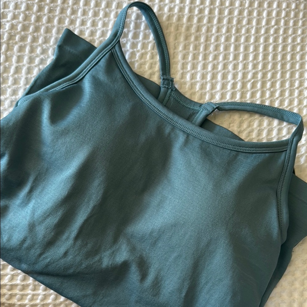 Amazon Essentials Women's Tank Top - Teal